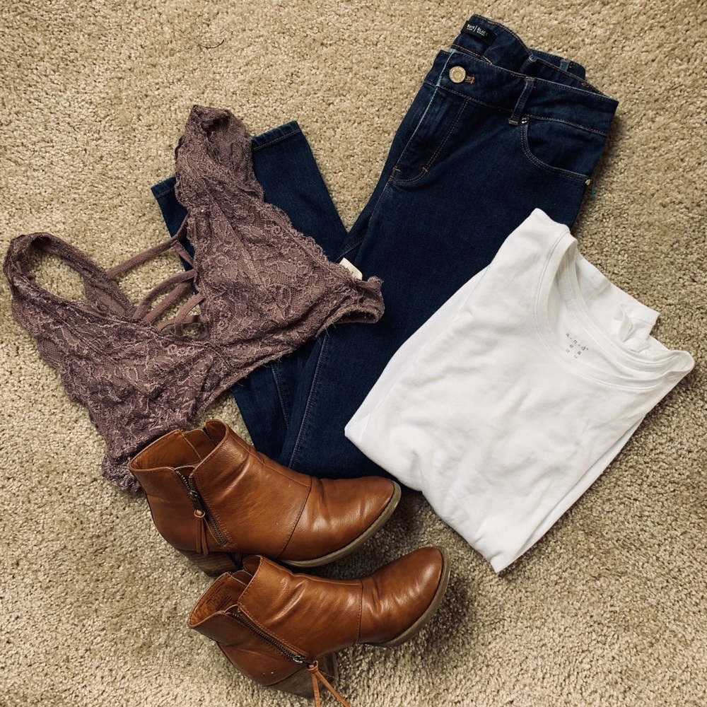 White House black market jeans